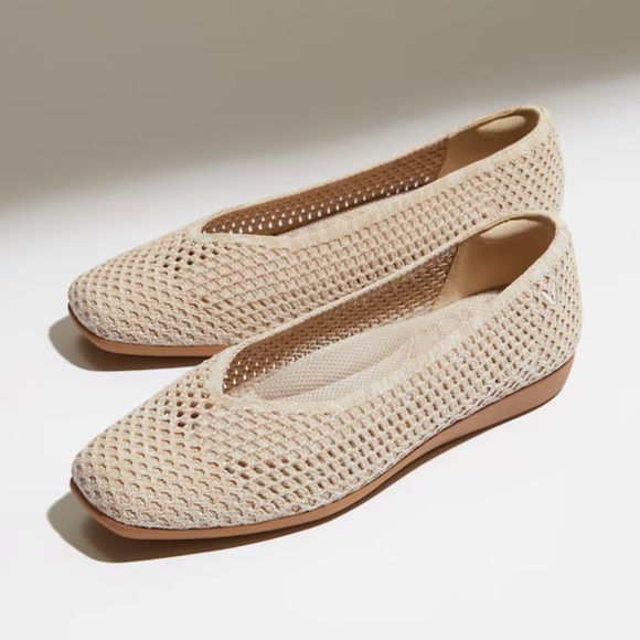 Vivaia Margot Walker Mesh Ballet Square Toe Flats V-Cut Almond Weave Size 37.5 - Picture 2 of 15